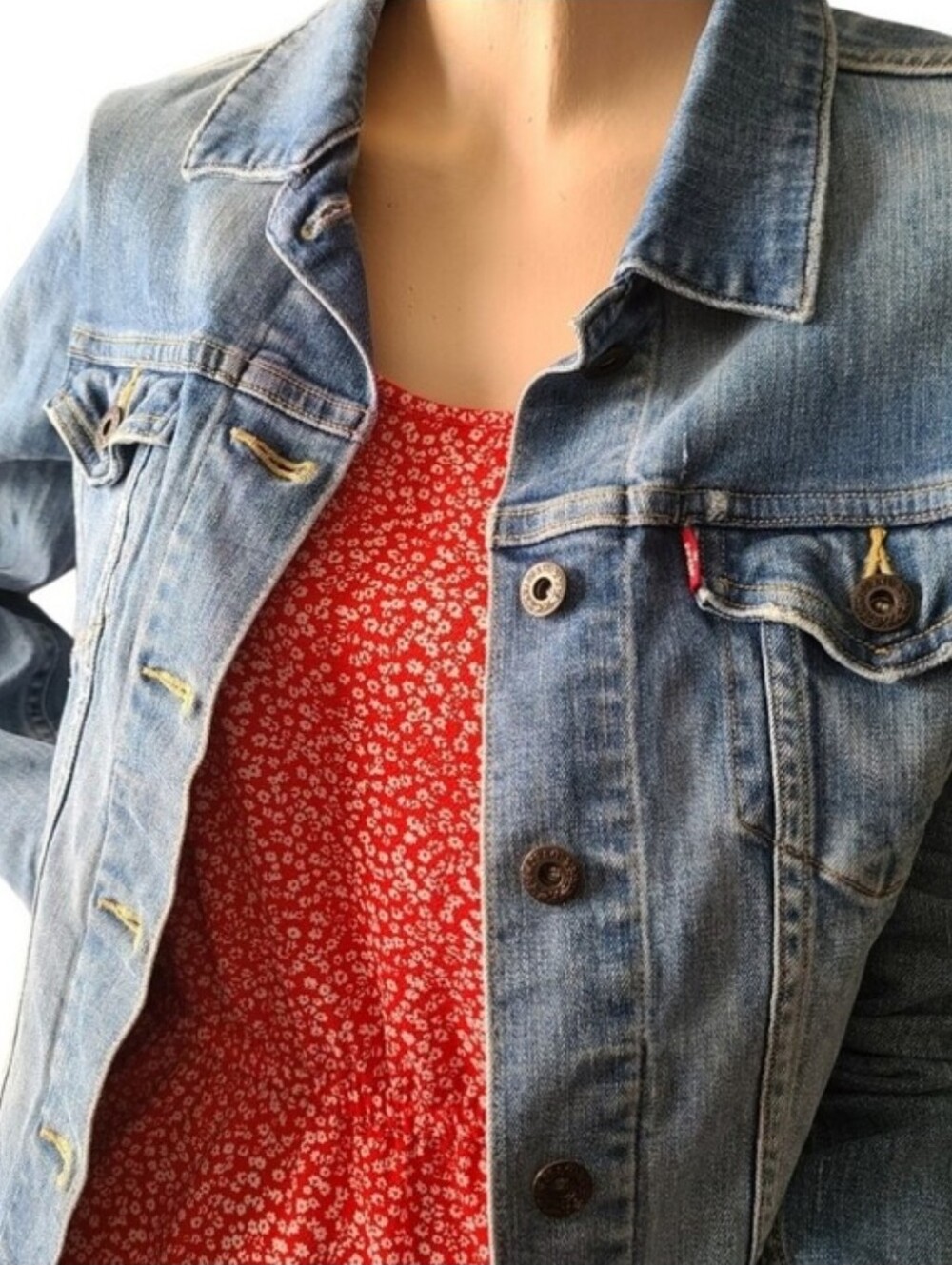 Levi's Premium Ex-Boyfriend Trucker Oversized Denim Jacket Light Wash SM